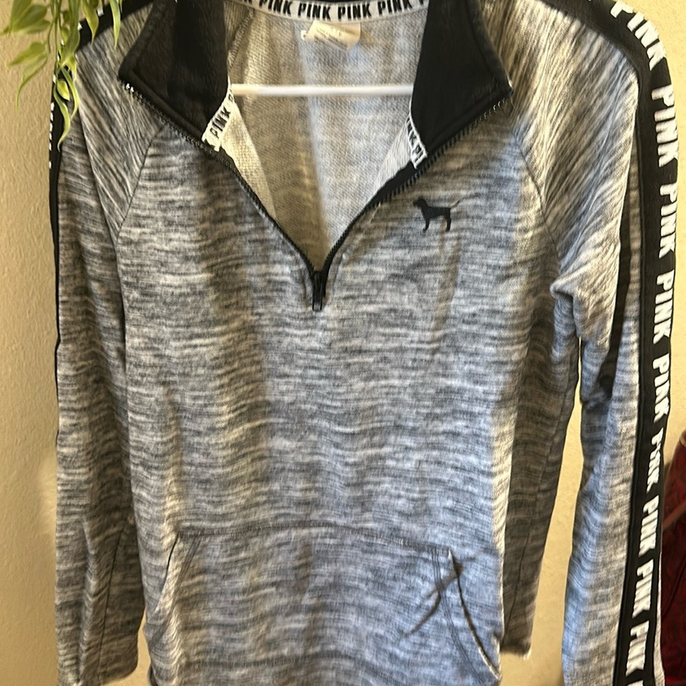 Pink zip up neck -sweat shirt